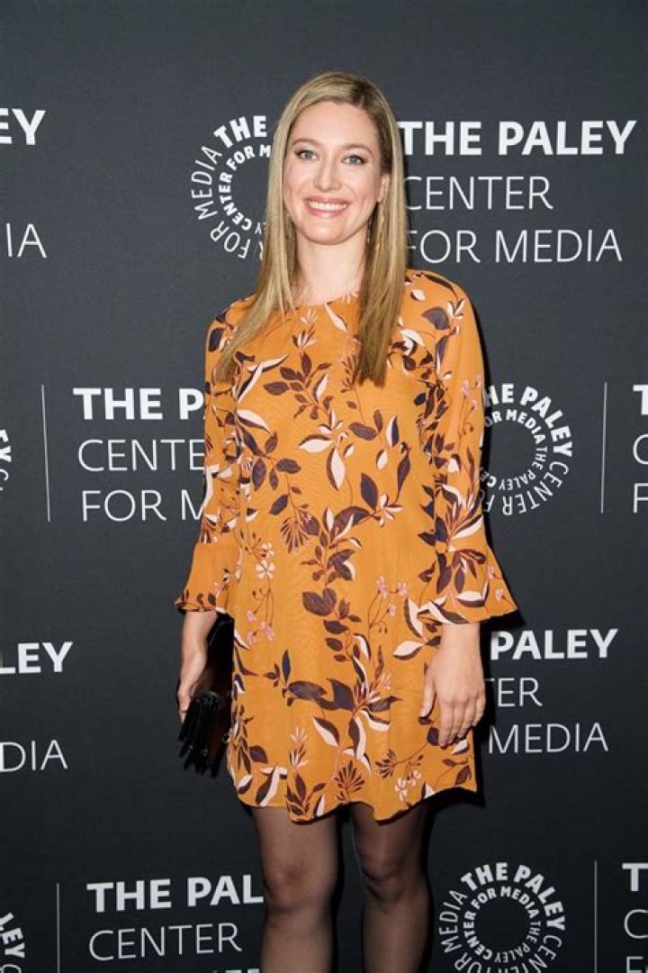 Zoe Perry Biography IMDb